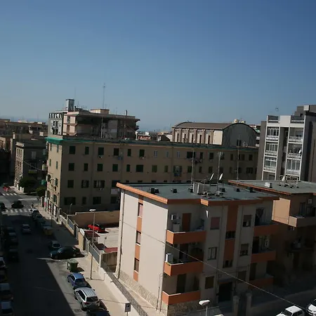 Bed & Breakfast Campi Elisi 4*